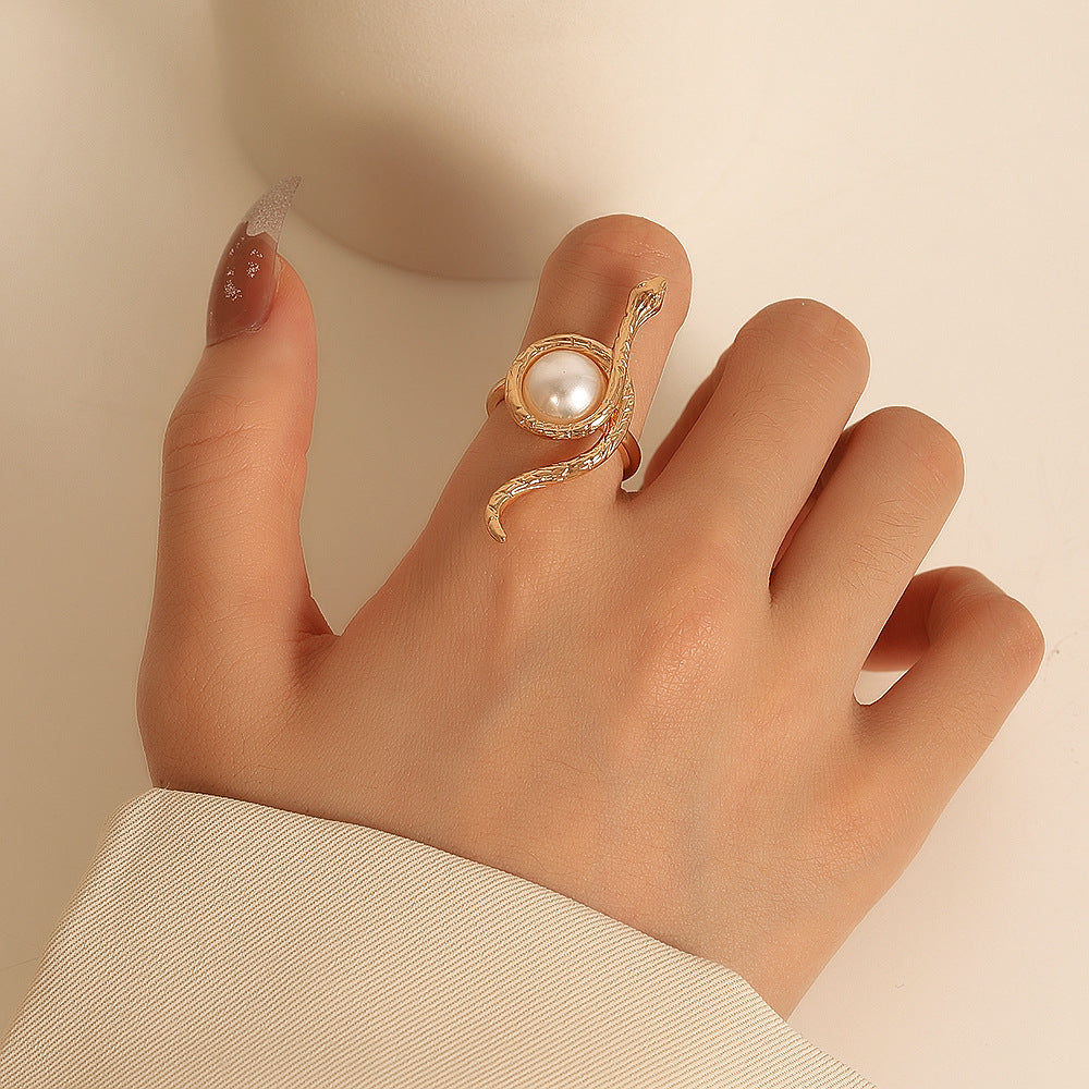 Anillo Perla Envuelto en Serpiente Fashion Minority